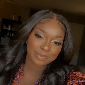 Meet your Posher, Tamia